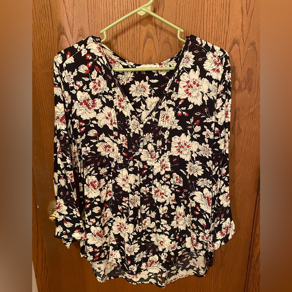 fun2fun brand. Blouse, black and red floral. Size medium.